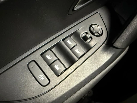 Peugeot 2008 Allure Pack BlueHDI 130 S&S EAT8