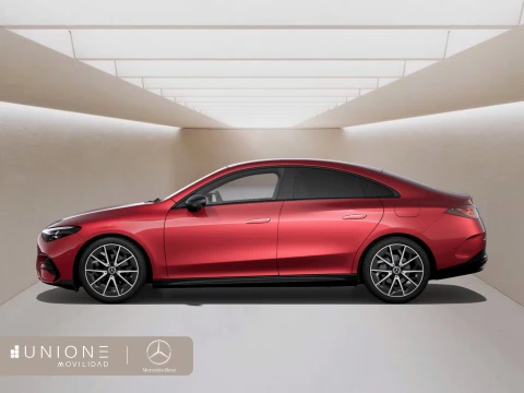 Mercedes-Benz Clase CLA  180 con tecnología híbrida