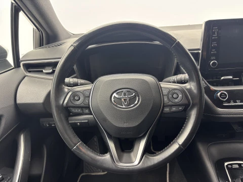 Toyota Corolla 1.8 125H ACTIVE TECH E-CVT