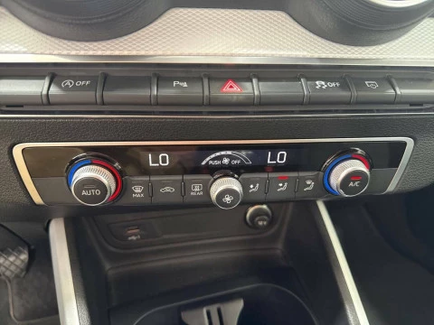 Audi Q2 Design 30 TFSI 85kW (116CV)