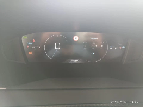 Peugeot 208 Allure Gasolina 100 S&S 6 Vel. MAN