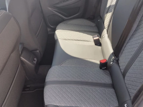 Peugeot 208 Allure Gasolina 100 S&S 6 Vel. MAN