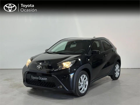 Toyota Aygo X Cross Cross Play