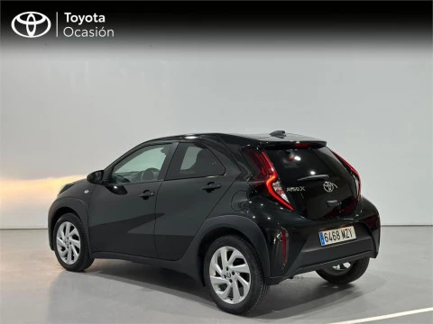 Toyota Aygo X Cross Cross Play