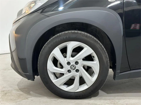 Toyota Aygo X Cross Cross Play