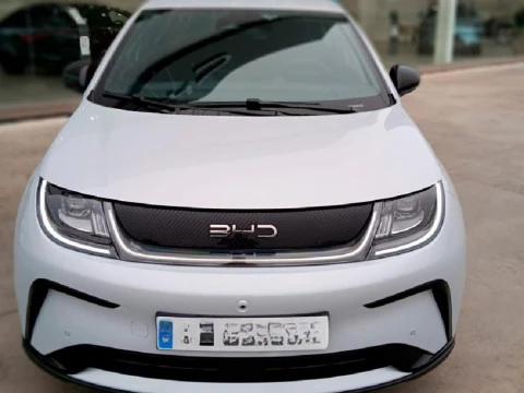 BYD DOLPHIN BEV 60KWH COMFORT 5P