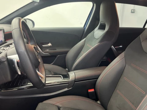 Mercedes-Benz Clase A 200 d Compacto