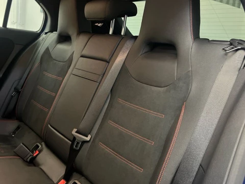 Mercedes-Benz Clase A 200 d Compacto