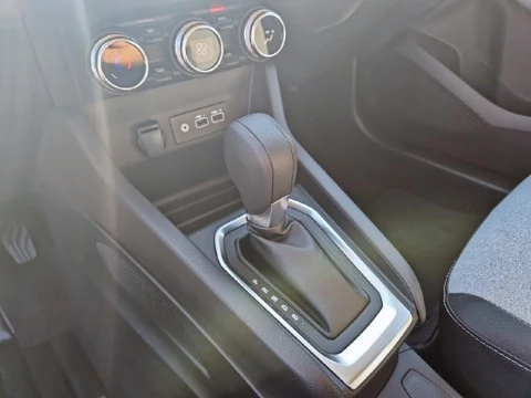 Renault Clio Evolution E-Tech full hybrid 145 (103kw)