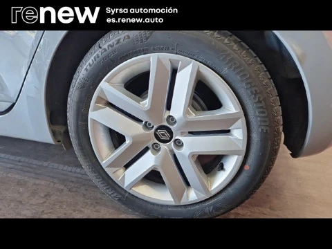 Renault Clio Evolution E-Tech full hybrid 145 (103kw)