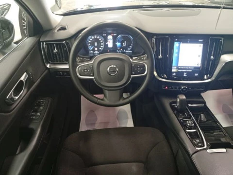 Volvo V60 2.0 T6 AWD Recharge Inscription Auto