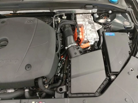 Volvo V60 2.0 T6 AWD Recharge Inscription Auto