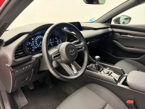 Mazda3 2.0 e-SKYACTIV-G 88KW HOMURA