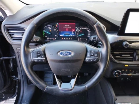 Ford Kuga Titanium 2.5 Duratec PHEV 165kW Auto