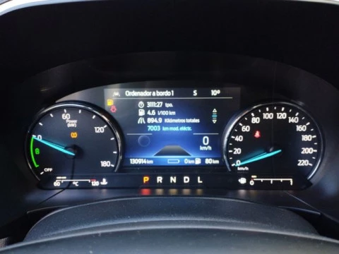 Ford Kuga Titanium 2.5 Duratec PHEV 165kW Auto