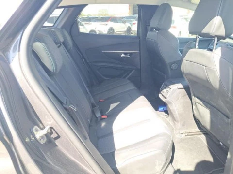 Peugeot 3008 Hybrid 225 e-EAT8 Allure