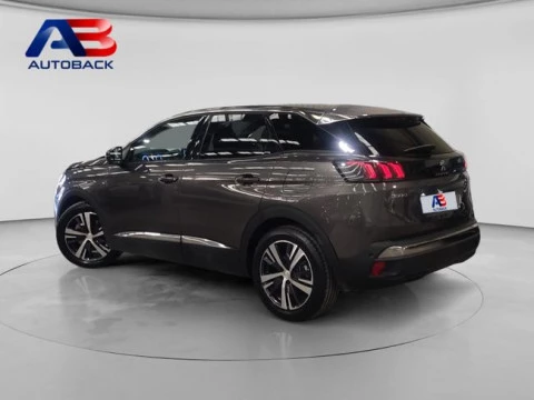 Peugeot 3008 Hybrid 225 e-EAT8 Allure