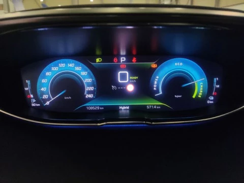 Peugeot 3008 Hybrid 225 e-EAT8 Allure