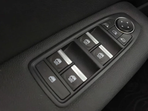 Renault Captur TCE TECHNO 67KW 5P SS