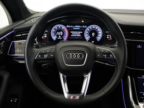 Audi Q7 3.0 60 TFSI E Q TIPTR. BLACK LINE PLUS 5P