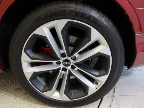 Audi Q7 3.0 60 TFSI E Q TIPTR. BLACK LINE PLUS 5P