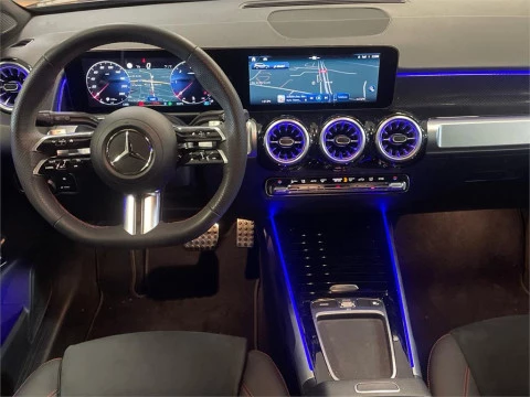 Mercedes-Benz GLB 200 d 4MATIC