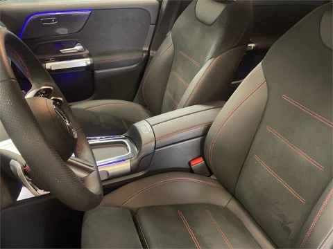 Mercedes-Benz GLB 200 d 4MATIC