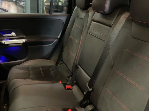 Mercedes-Benz GLB 200 d 4MATIC