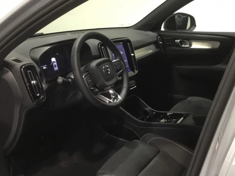 Volvo XC40 XC40 ULTRA B3 MILD HYBRID GASOLINA