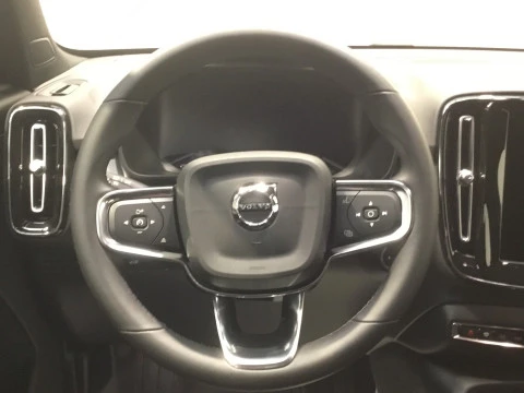 Volvo XC40 XC40 ULTRA B3 MILD HYBRID GASOLINA