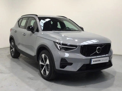 Volvo XC40 XC40 ULTRA B3 MILD HYBRID GASOLINA