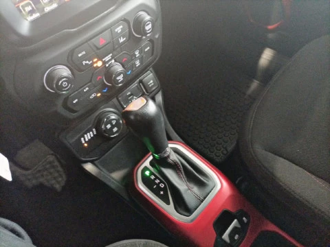 Jeep Renegade 2.0 Mjet Trailhawk 4x4 125kW Auto AD Low