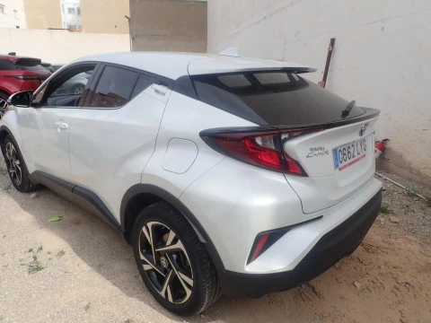 Toyota C-HR 1.8 125H Advance