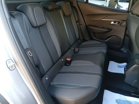 Peugeot 2008 Allure BlueHDI 130 S&S EAT8