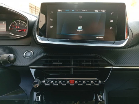 Peugeot 2008 Allure BlueHDI 130 S&S EAT8