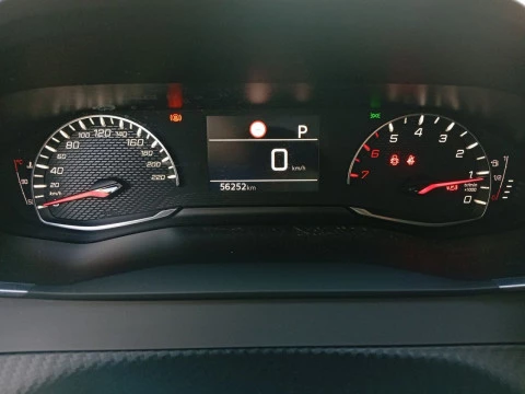 Peugeot 2008 Allure BlueHDI 130 S&S EAT8