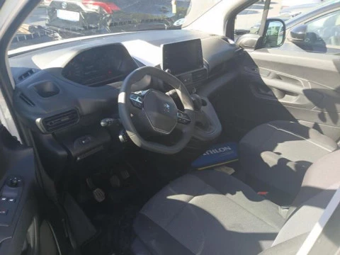 Peugeot Partner Premium Standard 600kg BlueHDi 55kW