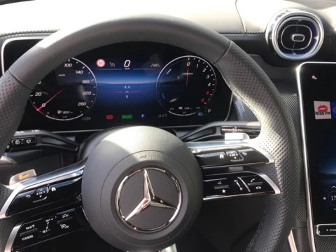 Mercedes-Benz GLC  300 de 4MATIC con tecnología híbrida EQ