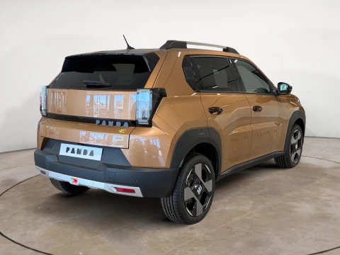Fiat Grande Panda E La Prima 44kWh 83kW (113cv)