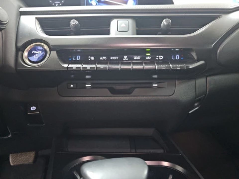 Lexus UX 2.0 250h Business