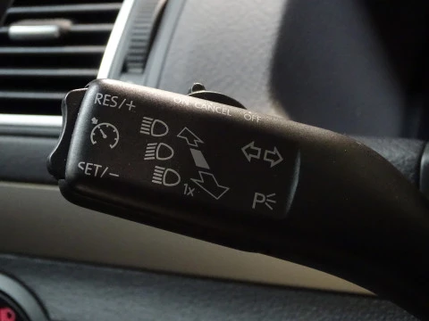 Volkswagen Touran 1.6 TDI 105cv Edition Bluemotion Tech