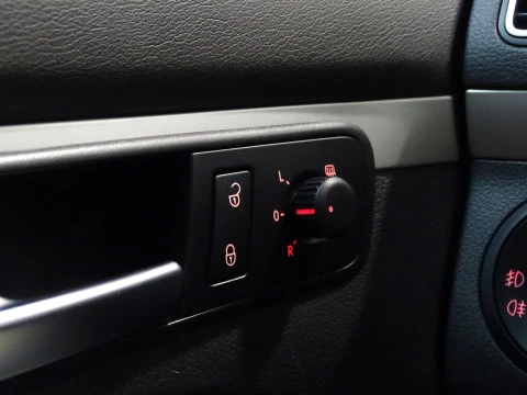 Volkswagen Touran 1.6 TDI 105cv Edition Bluemotion Tech