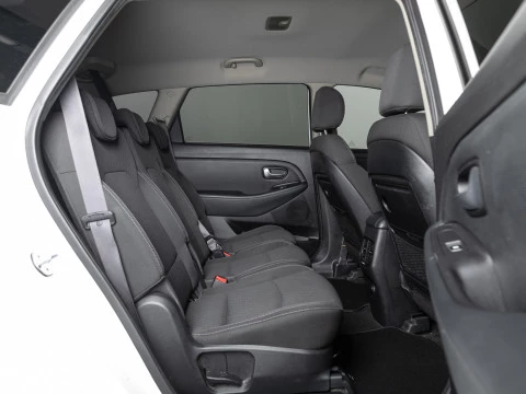Kia Carens 1.6 GDi 99kW (135CV) Drive