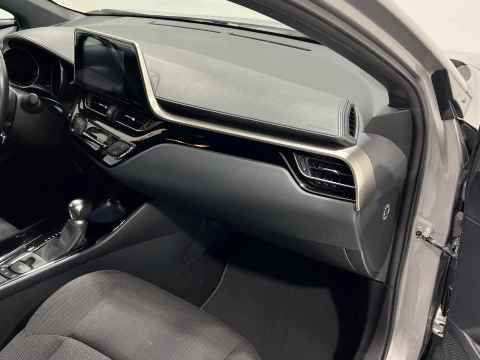 Toyota C-HR 1.8 125H Advance