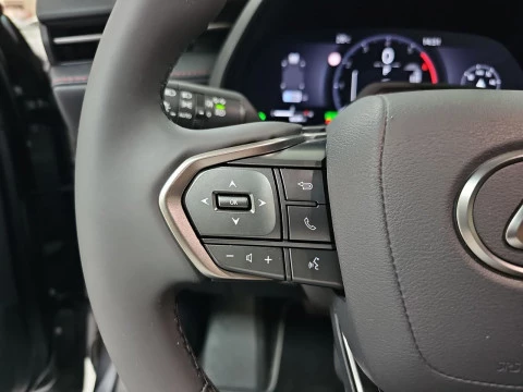 Lexus LBX 1.5 136cv HEV Elegant+ Black