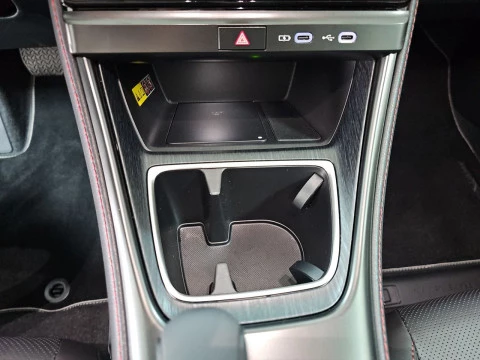 Lexus LBX 1.5 136cv HEV Elegant+ Black