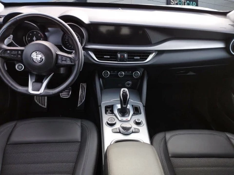 Alfa Romeo Stelvio 2.2 Diésel 140kW (190CV) Sprint+ Q4