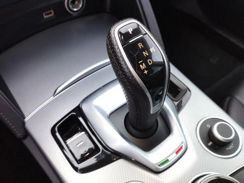 Alfa Romeo Stelvio 2.2 Diésel 140kW (190CV) Sprint+ Q4