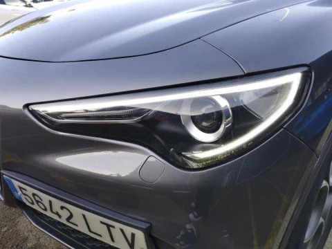 Alfa Romeo Stelvio 2.2 Diésel 140kW (190CV) Sprint+ Q4