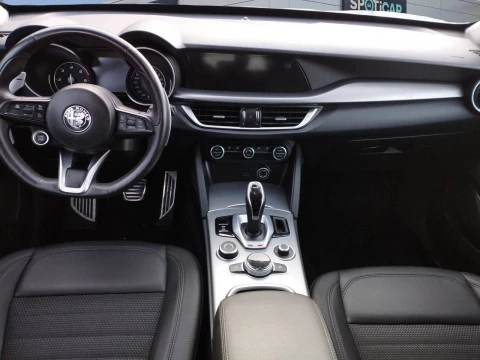 Alfa Romeo Stelvio 2.2 Diésel 140kW (190CV) Sprint+ Q4